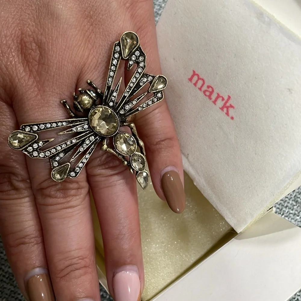 mark. Flying High Ring- Size 6.5